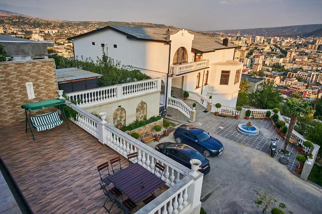 ****  The Hilltop Skyline Hotel Тбилиси Грузия