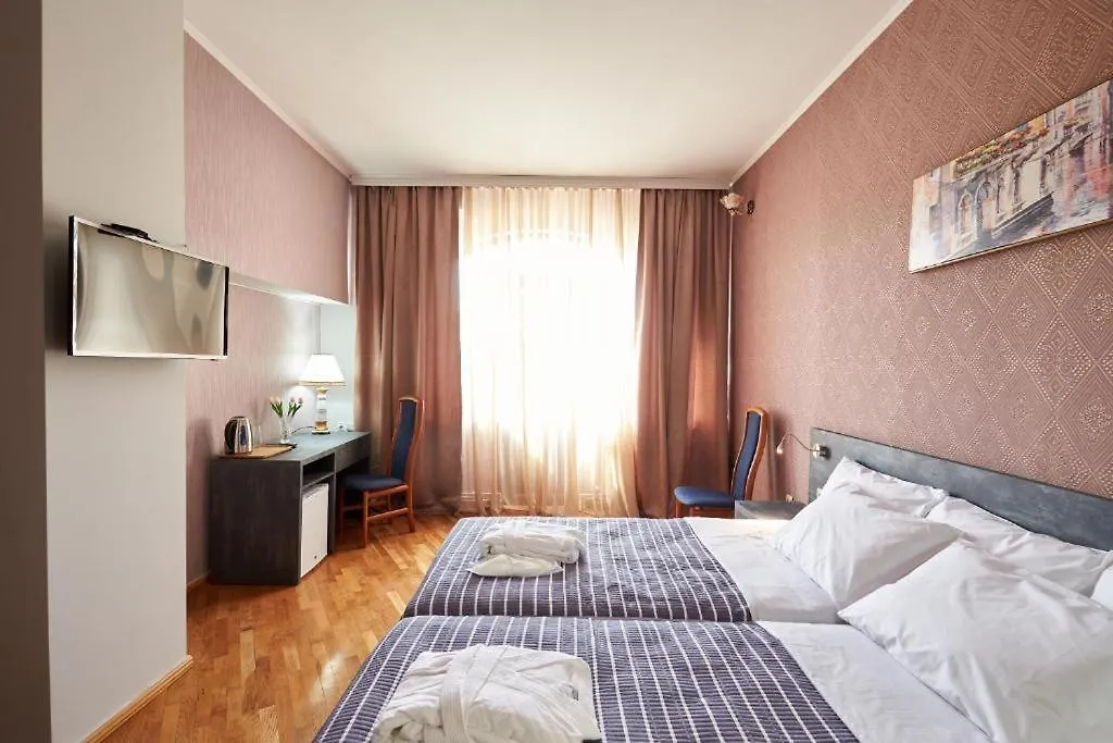 The Hilltop Skyline Hotel Tbilisi